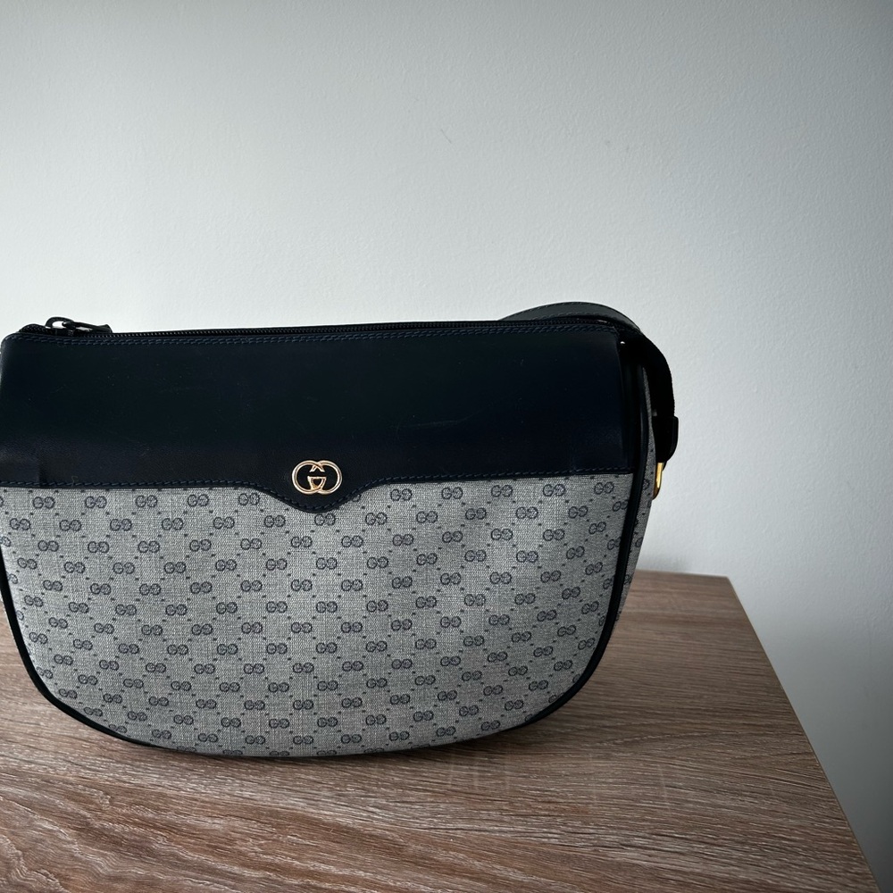 Gucci Blue and Gold Leather Detail